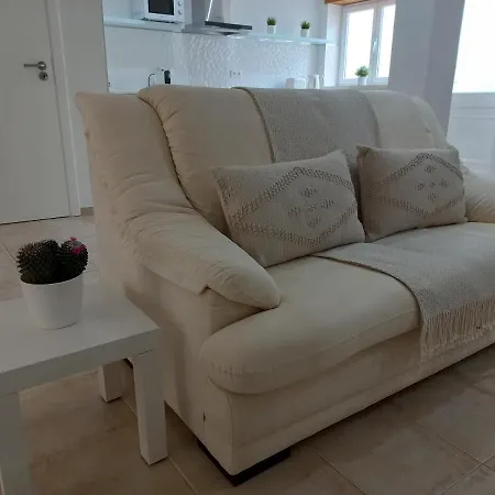 Helena's House